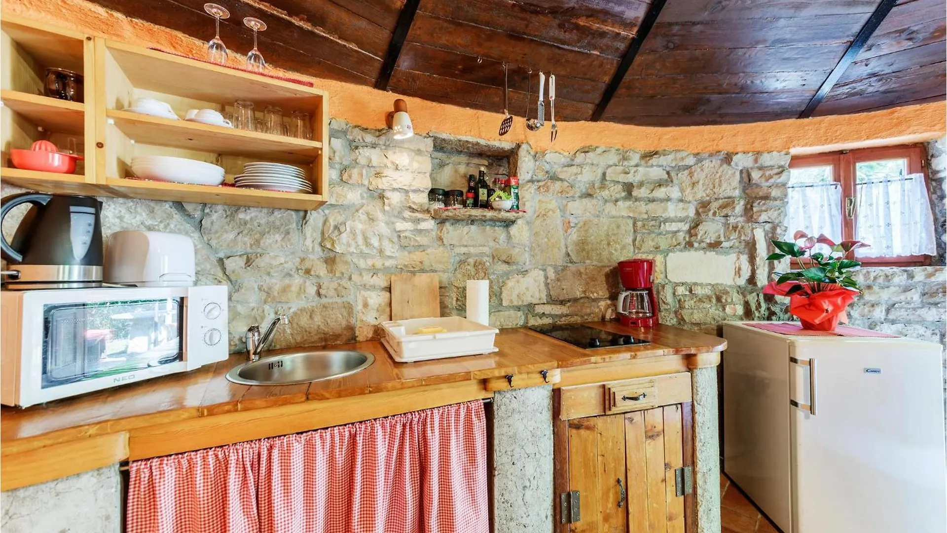 Amazing Home In Pula With Wifi 0*,  Croatia